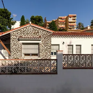 https://las-casitas.hotelsinnerja.org